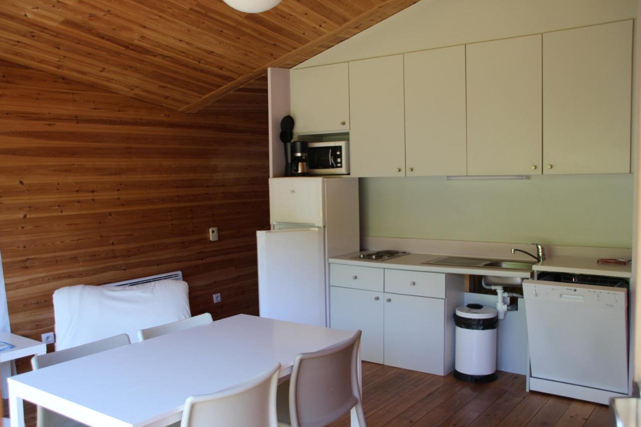 Camping Des Lacs*** Villa Celles-sur-Plaine Eksteriør bilde