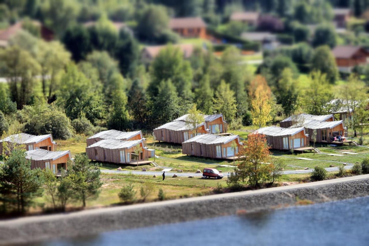 Camping Des Lacs*** Villa Celles-sur-Plaine Eksteriør bilde
